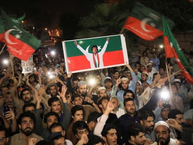 PTI-Supporters